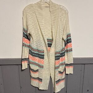 Eyeshadow Cream and Pink Patterned Cardigan